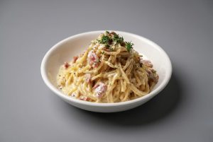 Spaghetti cu Bacon Afumat